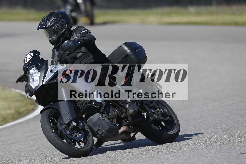 /01 02.04.2026 MAZ ADR/Gruppe rot/13